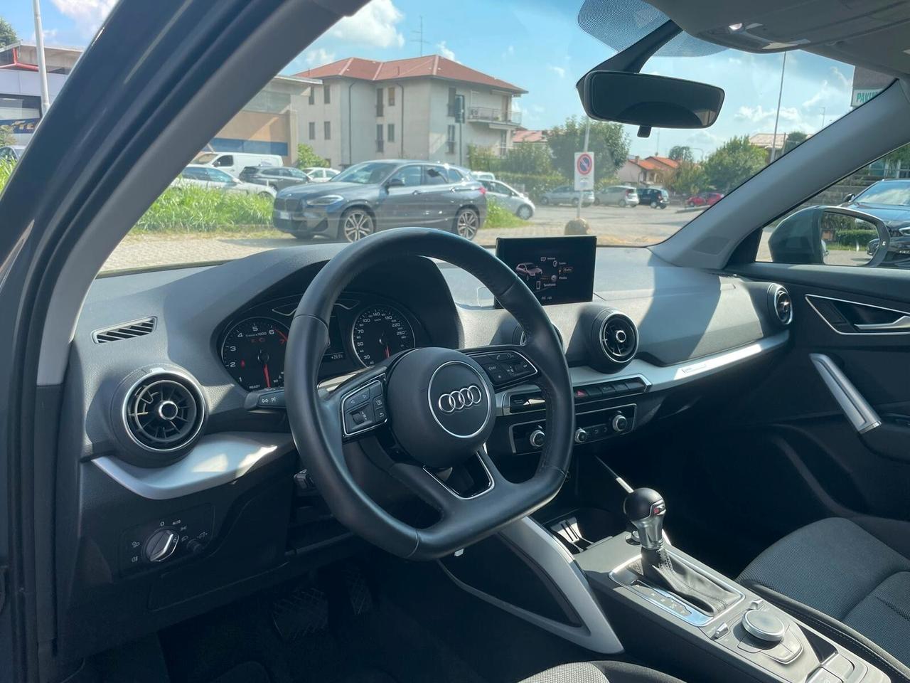 Audi Q2 35 TFSI S tronic line Edition
