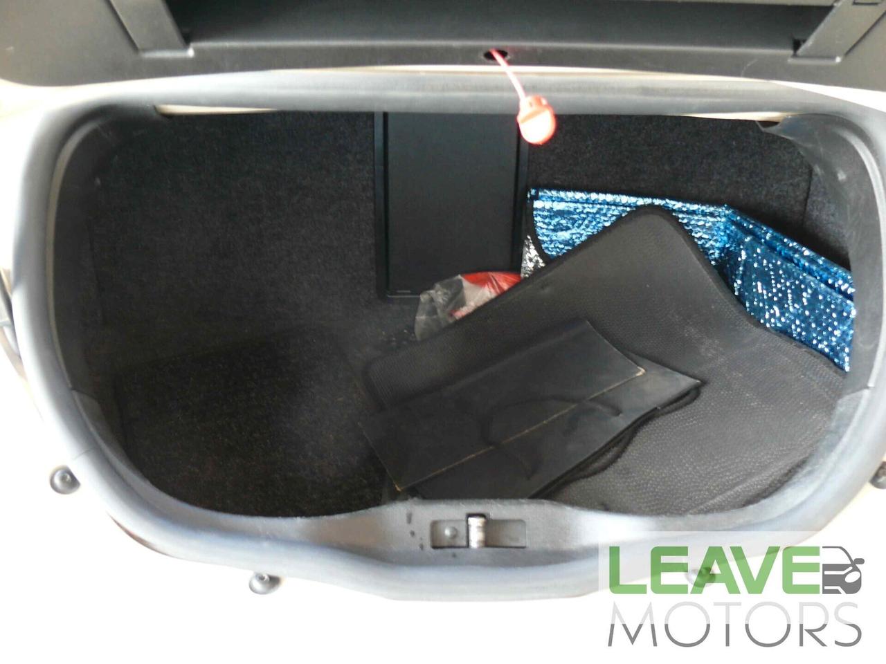 Volkswagen New Beetle 1.6 Cabrio (M1397)