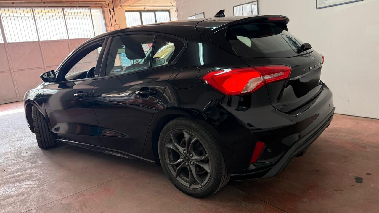 Ford Focus 1.0 EcoBoost 125 CV 5p. ST-Line pelle led navi android auto