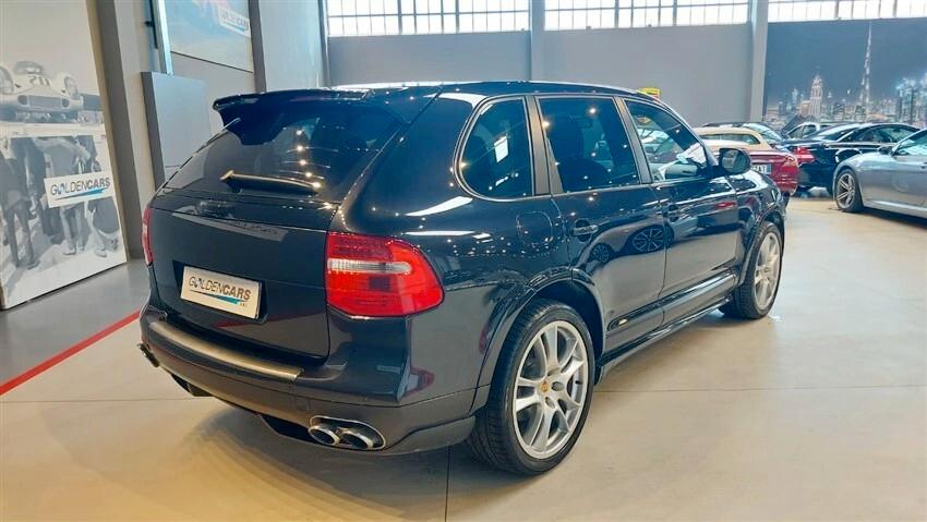 Porsche Cayenne 4.8 GTS