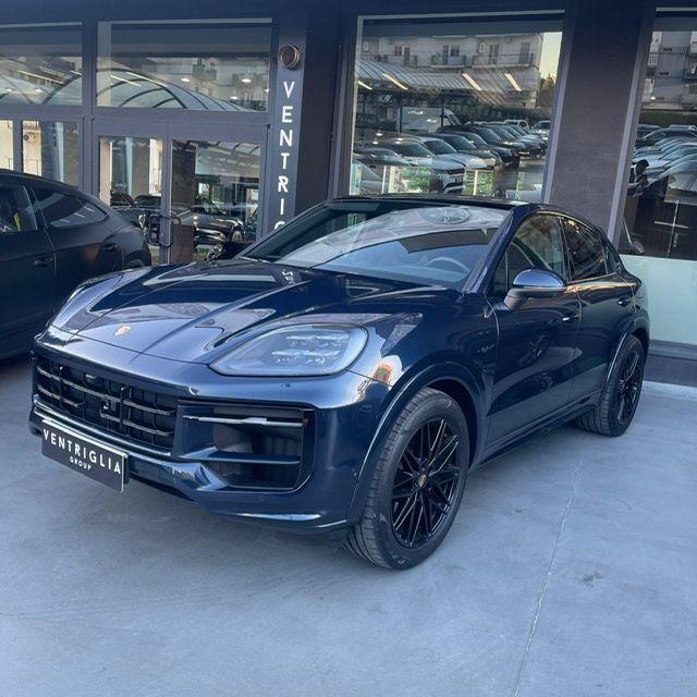 PORSCHE - Cayenne COUPE- 3.0 V6 E-Hybrid