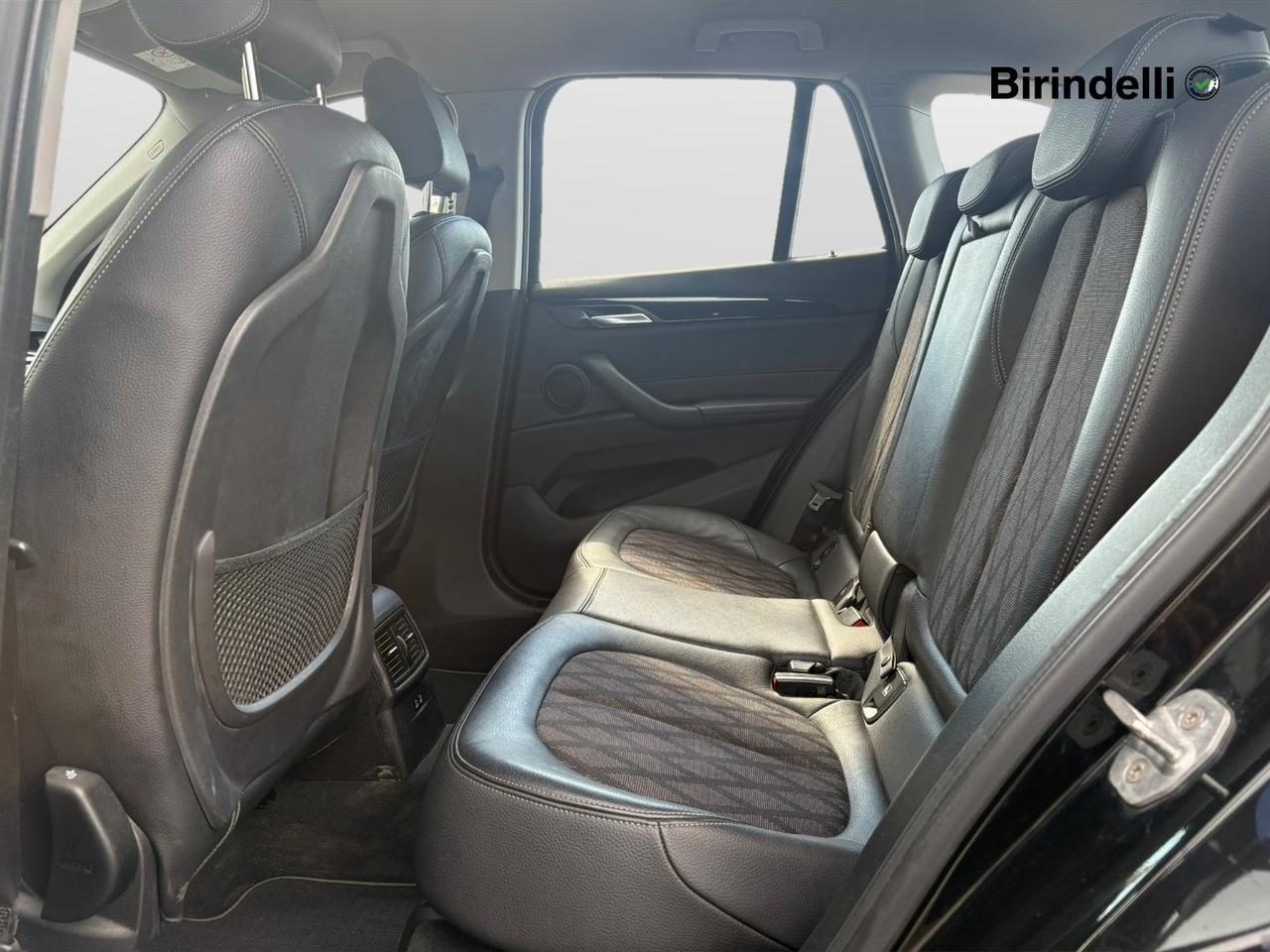 BMW X1 (F48) - X1 xDrive18d xLine