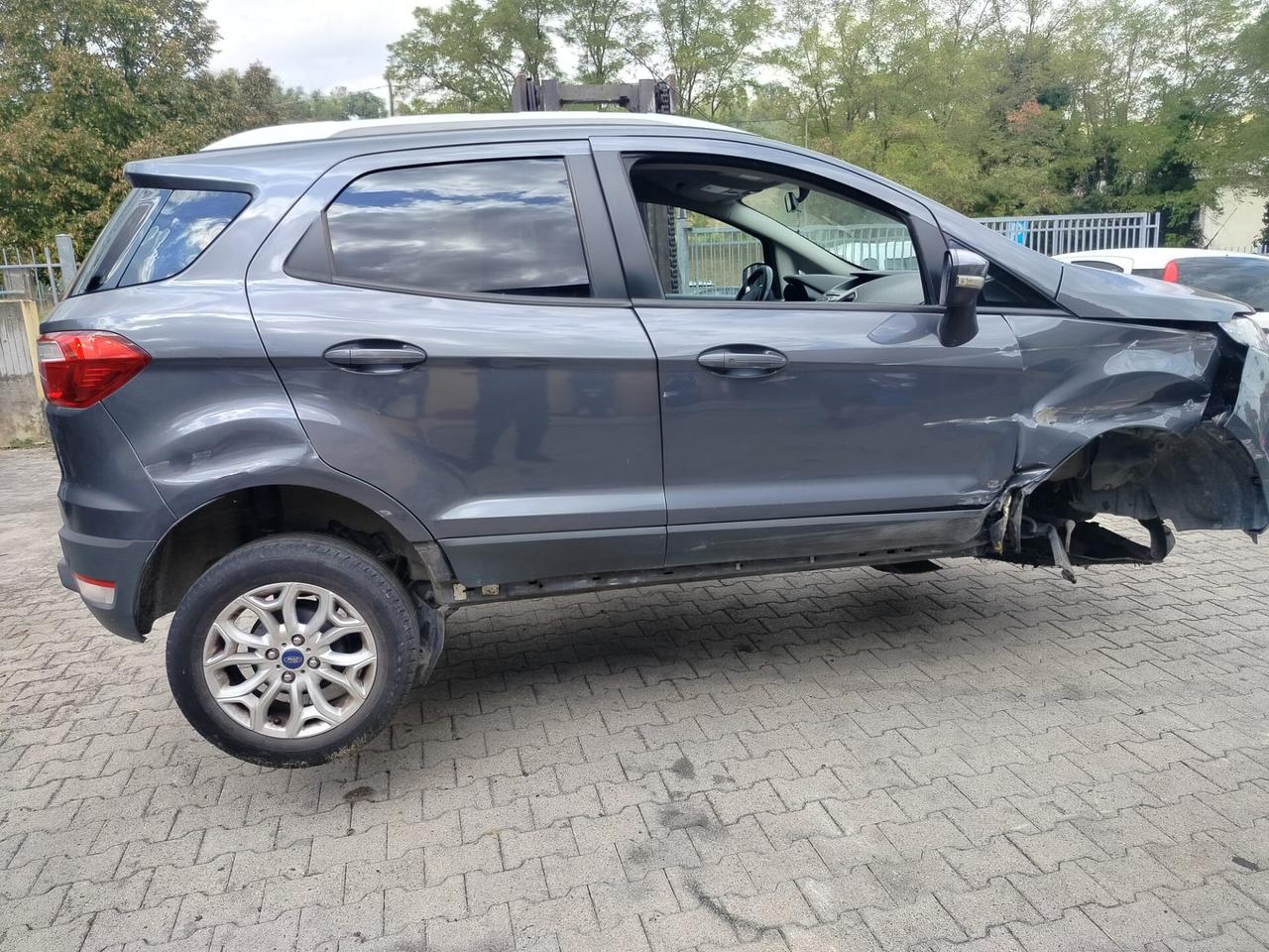 Ford EcoSport 1.5 TDCi 95 CV SINISTRATA