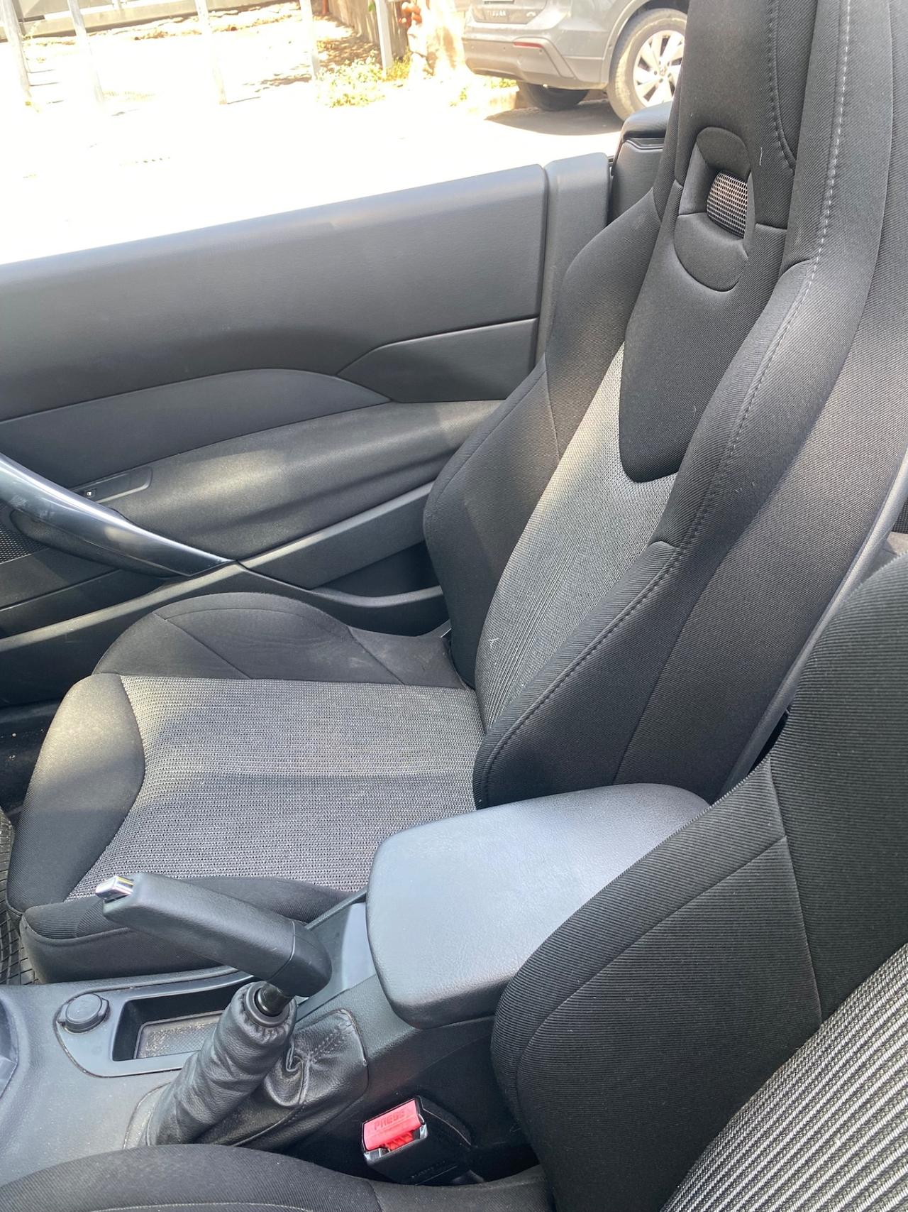 Peugeot 308cc 1.6 HDI Anno 2013 60000 Km