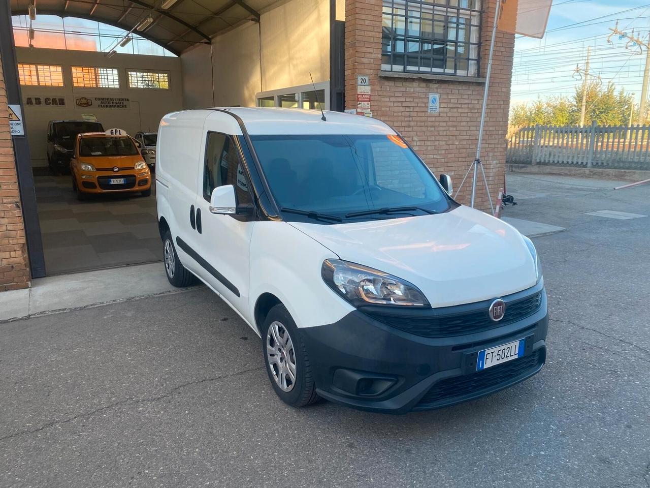 Fiat Doblo Doblò 1.6 105CV Cargo Lamierato SX - 1 PROPR. - GARANZIA 12 MESI