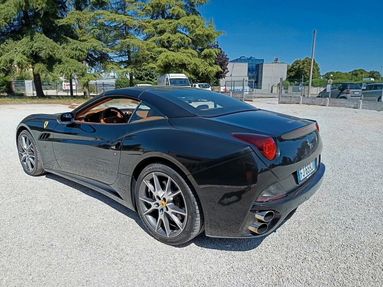 Ferrari California DCT
