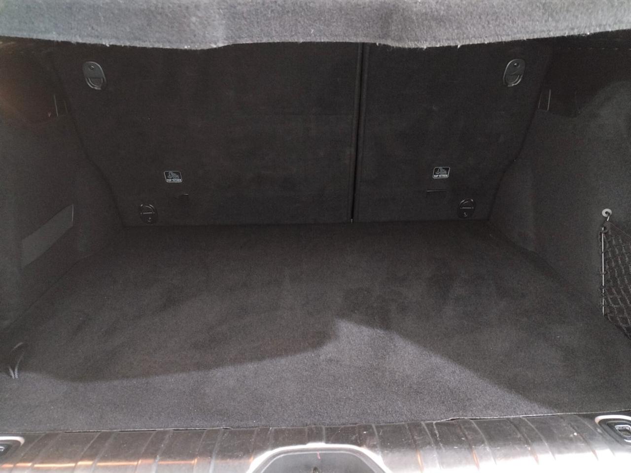 Peugeot 2008 BlueHDi 100 Allure
