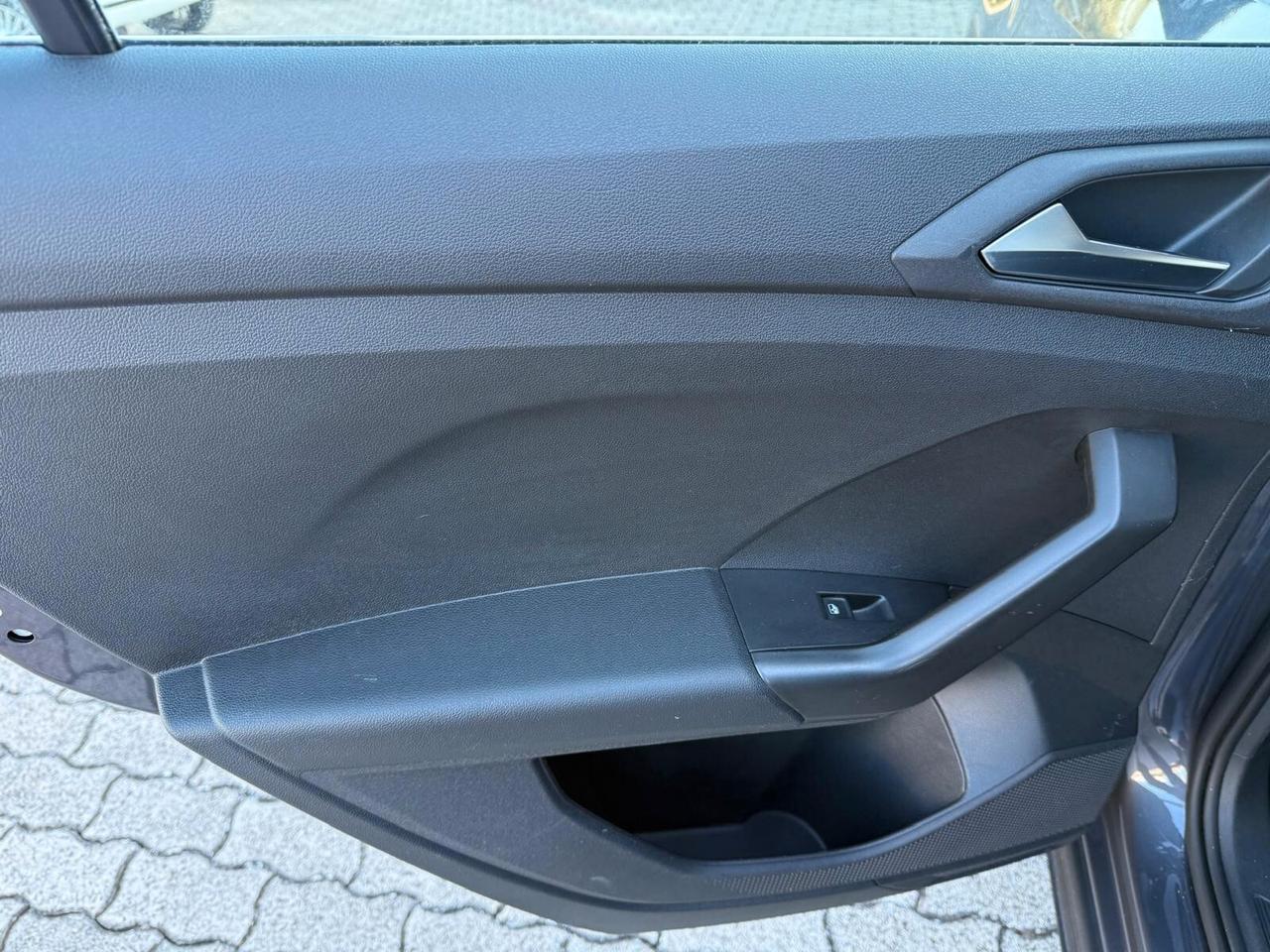 Volkswagen T-Cross 1.0 TSI 110 CV DSG - OK NEOPATENTATI