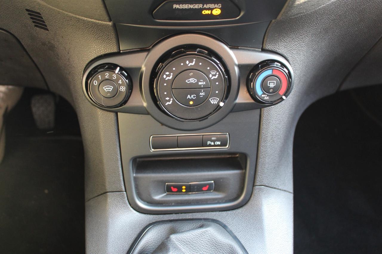 Ford Fiesta 1.5 TDCi 75CV 5 porte Business