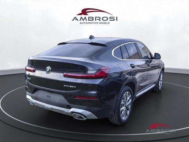 BMW X4 xDrive20d Connectivity Comfort package