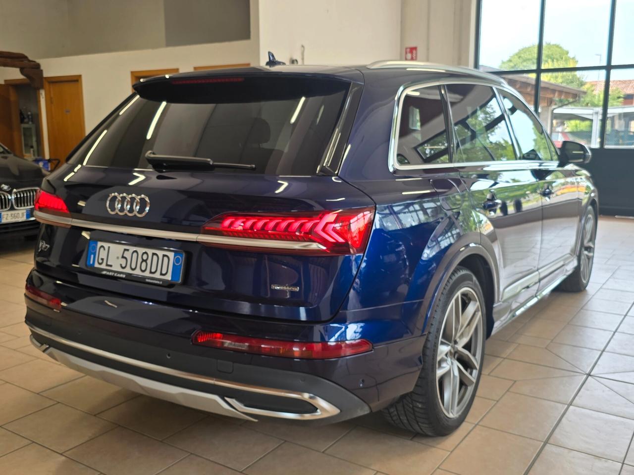 Audi Q7 50 TDI quattrO 7 POSTI 360 AMBIENT TOUR