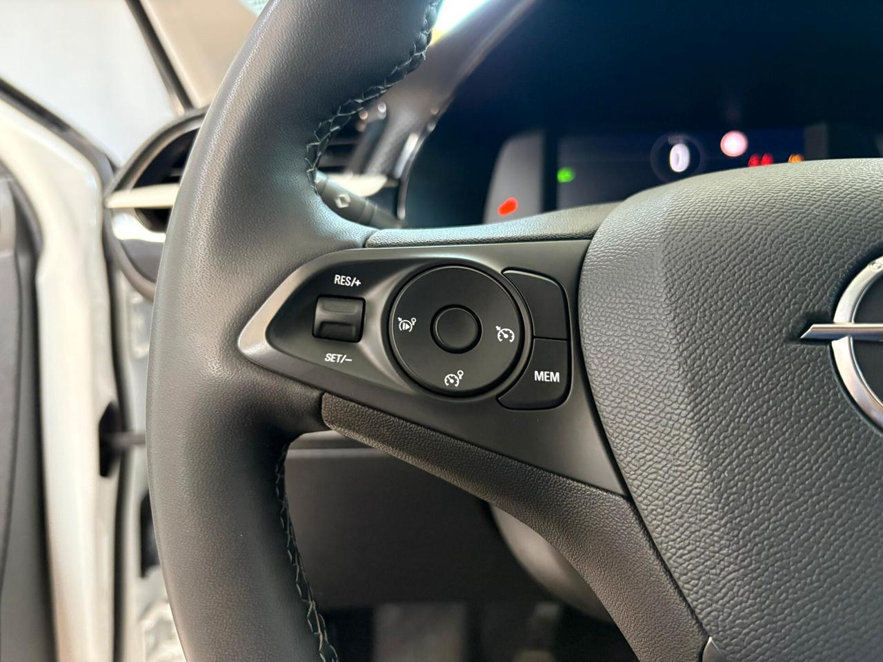 Opel Corsa F 1,2 Ltr. - 55 kW Design&Tech