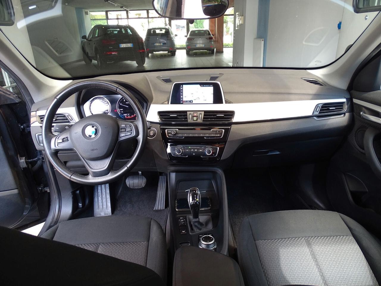 Bmw X1 xDrive18d Business