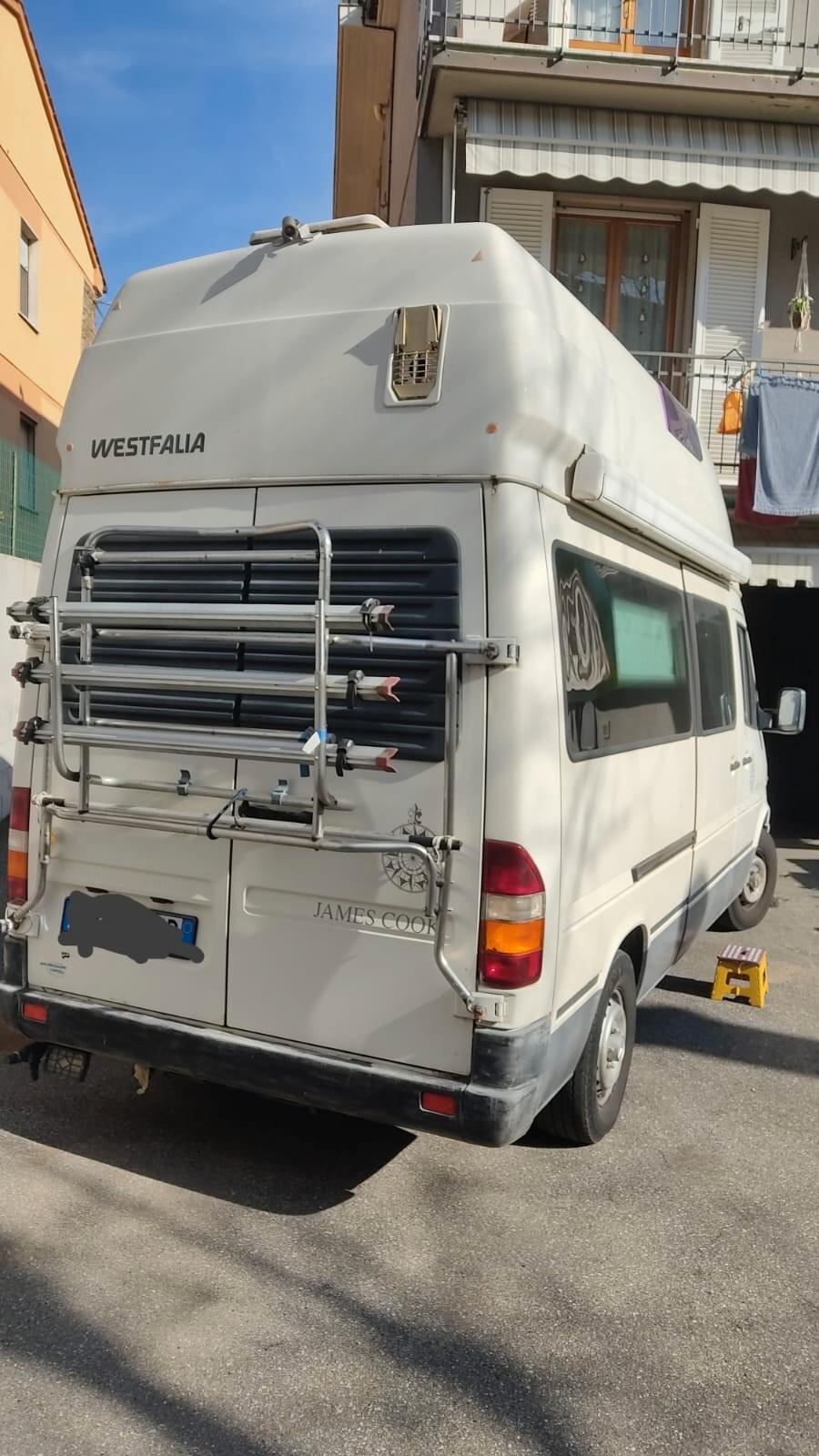 Mercedes-benz MERCEDES SPRINTER 312 JAMES COOK WESTFALIA