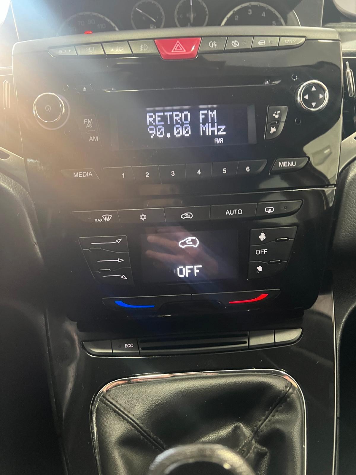 Lancia Ypsilon 0.9 TwinAir 85 CV 5 porte S&S Platinum
