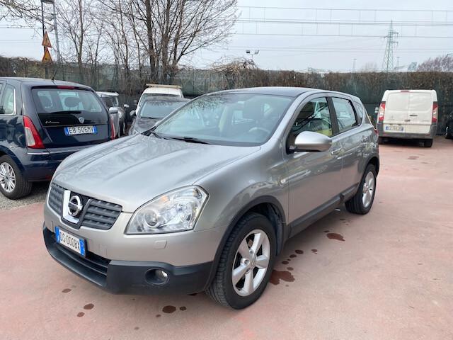 Nissan Qashqai 2.0 dCi DPF 4WD Tekna