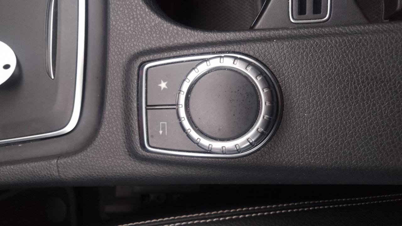 Mercedes-benz GLA 180 Premium 85milakm 2020