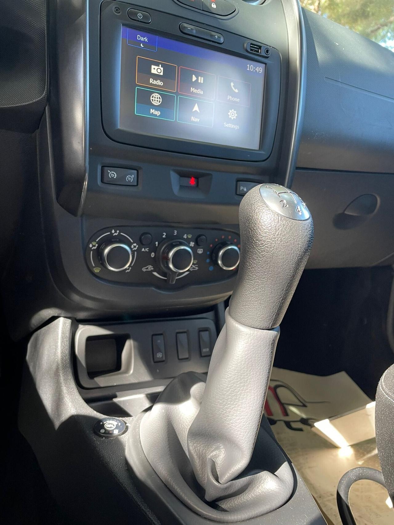 Dacia Duster 1.6 115CV Start&Stop 4x2 GPL Laur&eac