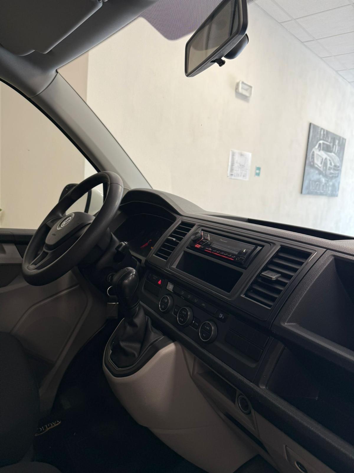 Volkswagen Caravelle 2.0 TDI 150CV DSG PC Comfortline