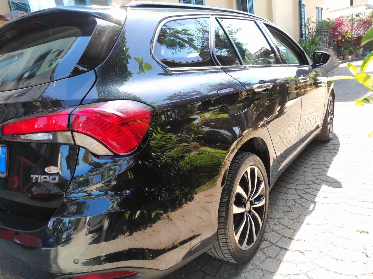 Fiat Tipo 2017 1.6 Mtj 120cv Lega sensori Lounge