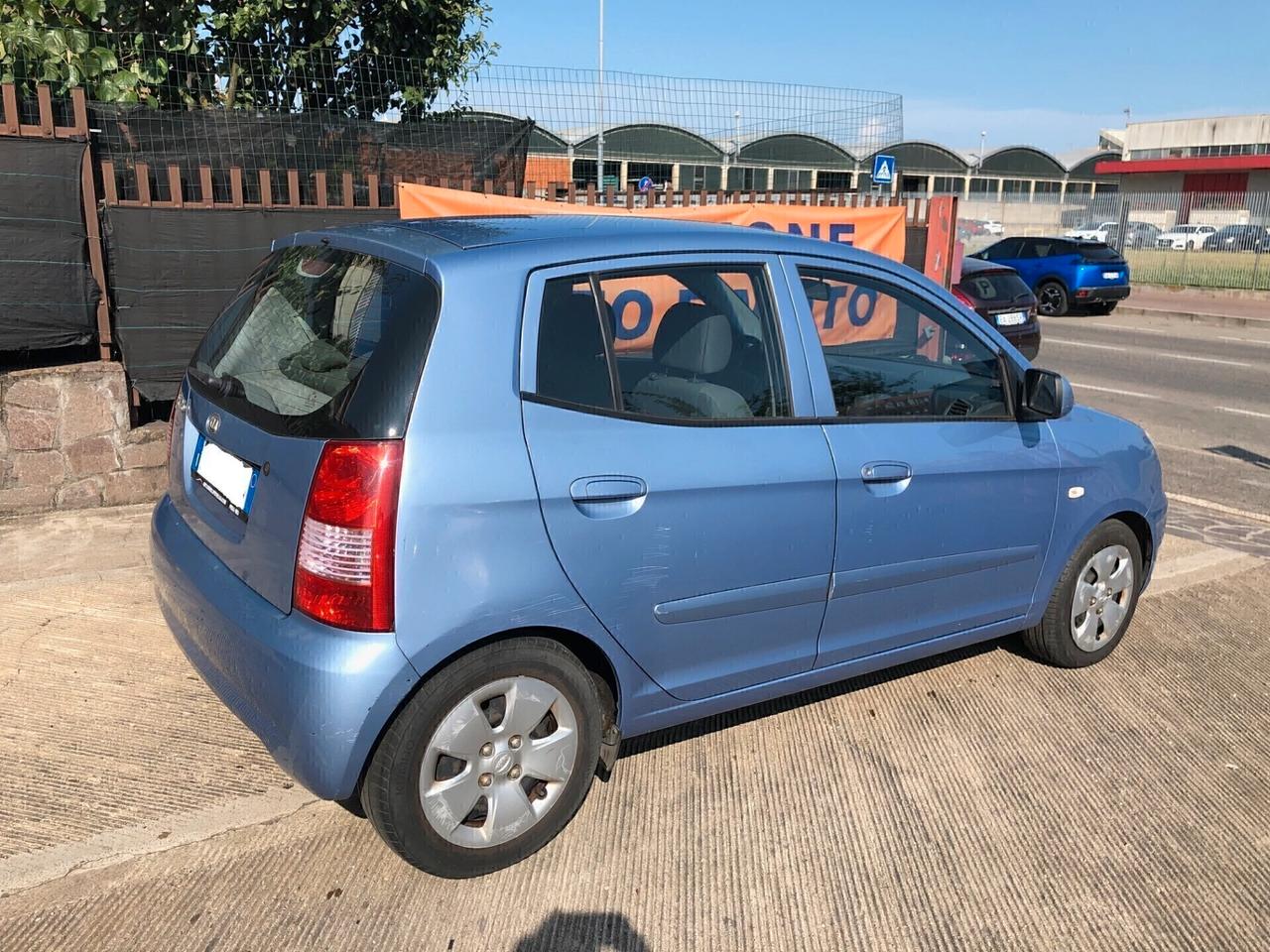 Kia Picanto 1.1 12V CRDi VGT Spicy