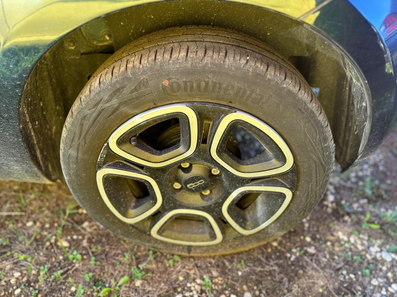 FIAT 500 III 2015 - 500 1.0 hybrid Club 70cv