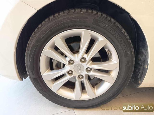 HYUNDAI i30 1.6 CRDi 5p. Comfort A/T