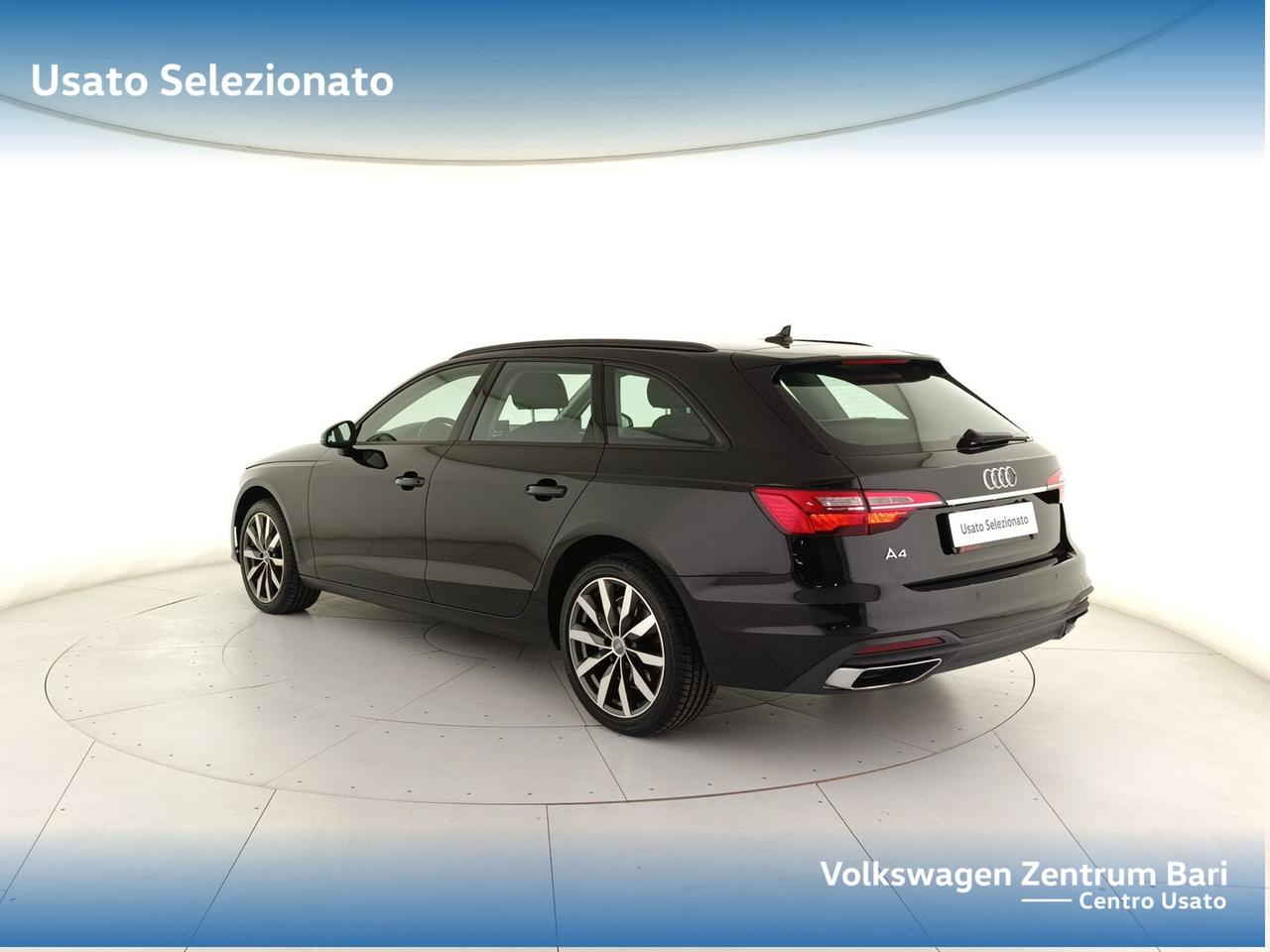 Audi A4 avant 35 2.0 tdi mhev business advanced 163cv s-tronic