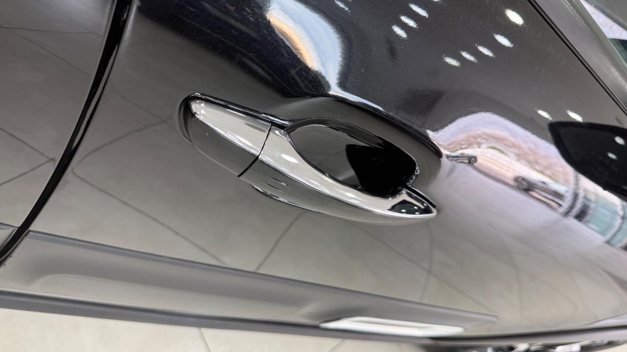 Citroen C3 PureTech 110 S&S EAT6 Shine Pack