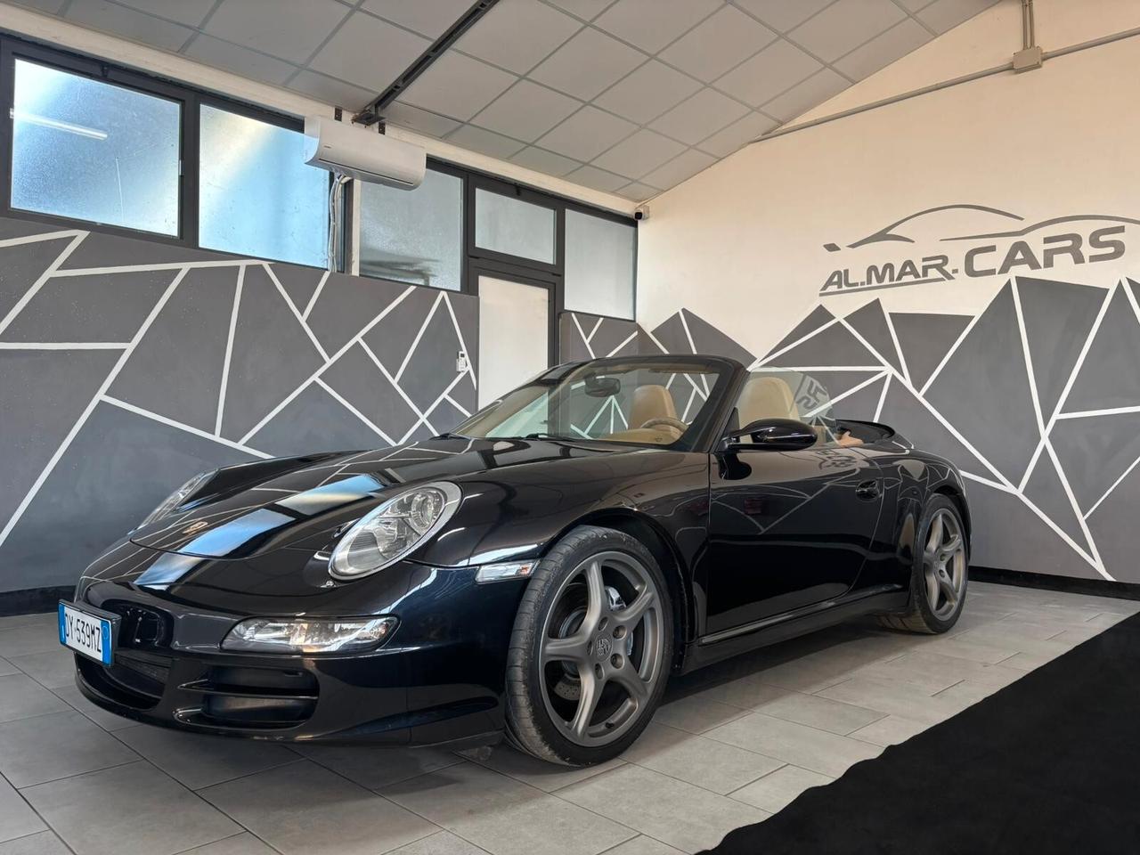 Porsche 911 Carrera Cabriolet