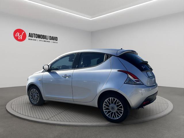LANCIA Ypsilon 1.2 69 CV 5 porte S&S Gold