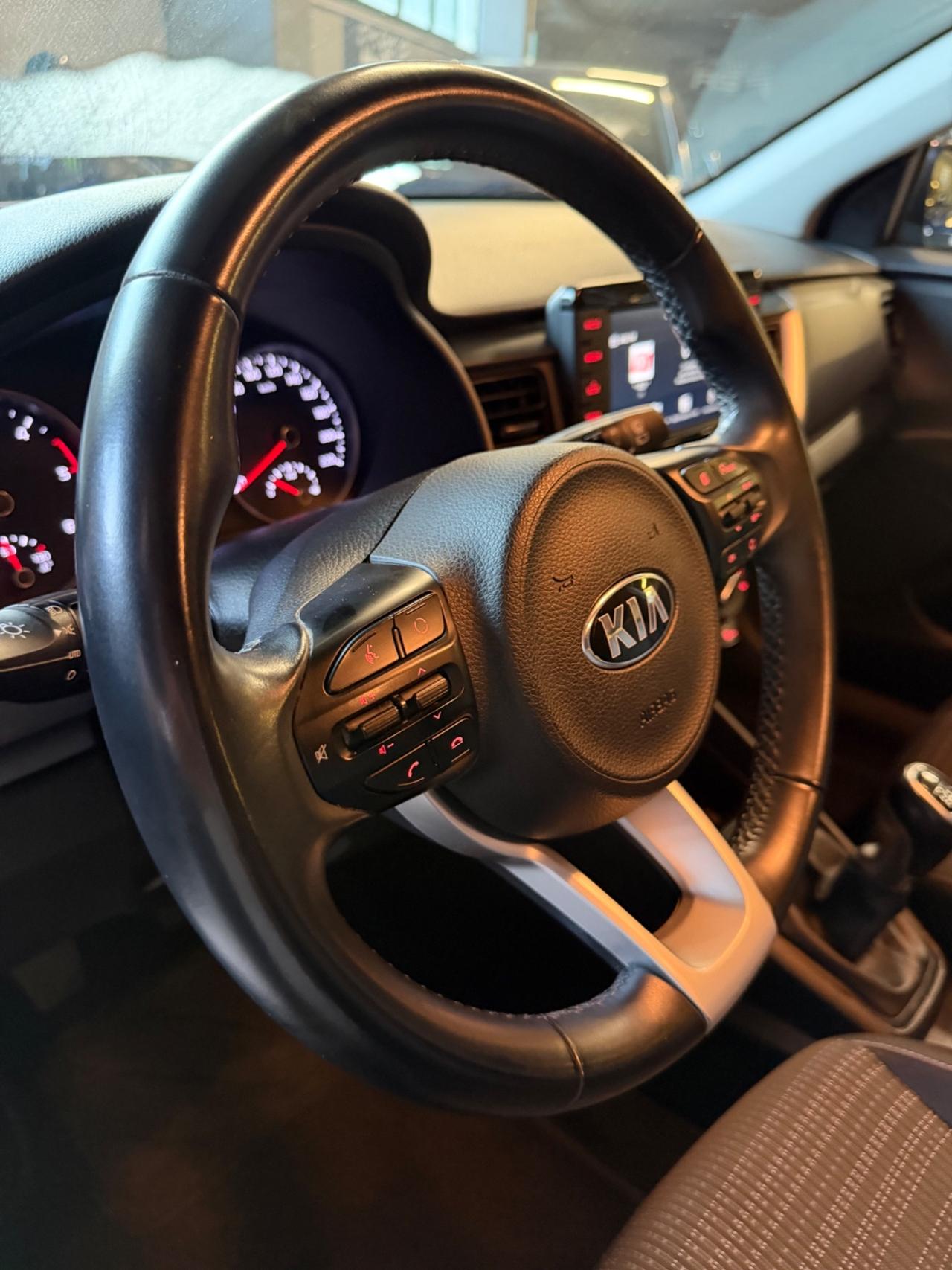 Kia STONIC 1.6 CRDI 5P KMCERT NEOPAT GARANZ