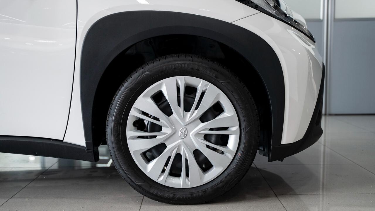 Toyota Aygo X 1.0 VVT-i 72CV 5 PORTE CARPLAY FULL OPTIONAL