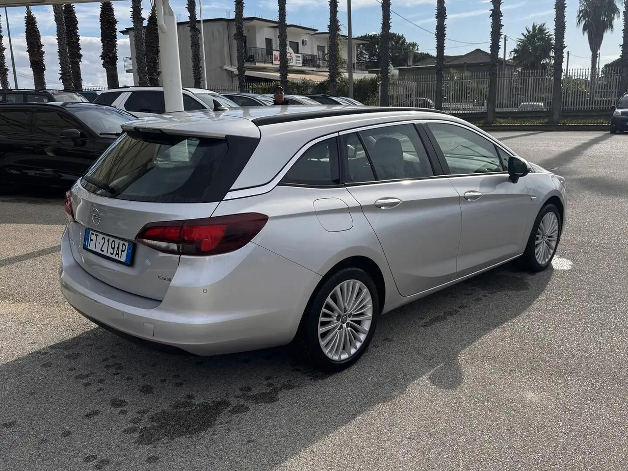 Opel Astra 1.6 CDTi 136CV aut. Sports Tourer Innovation