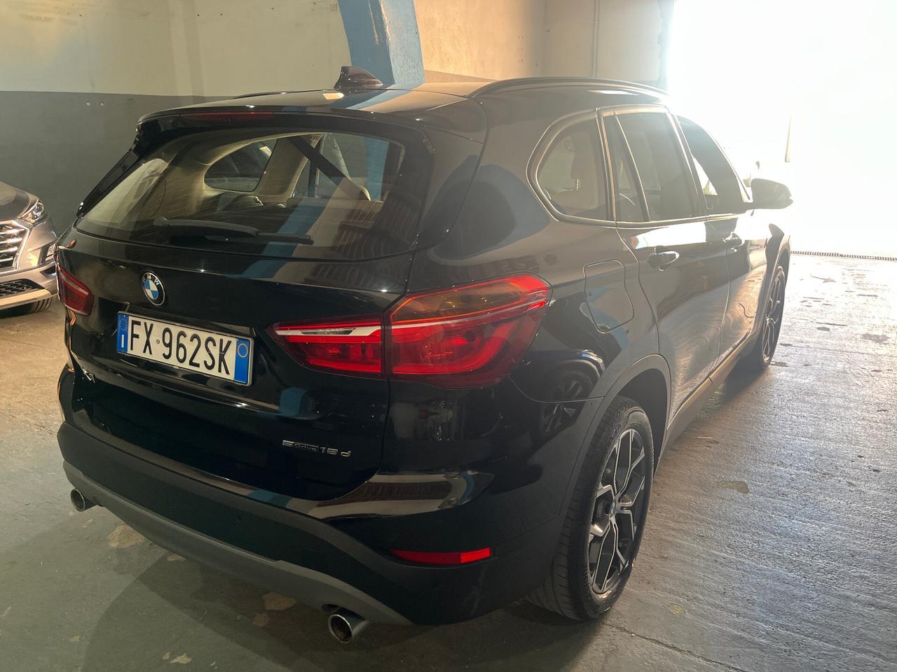 Bmw X1 sDrive18d Advantage