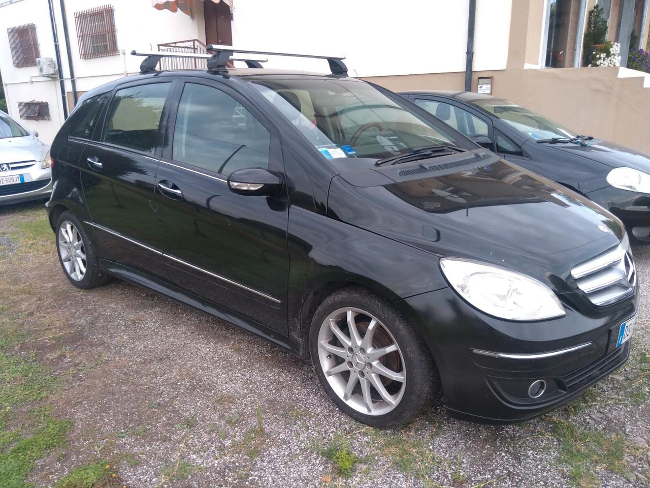 FINANZIABILE mercedes CLASSE B 180 cdi PERMUTE