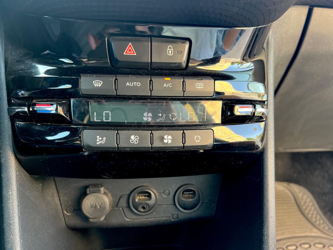 Peugeot 2008 1.6 e-HDi 115 CV Stop&Start Allure