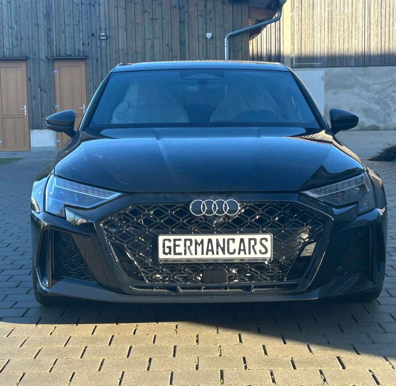 Audi RS3 RS3 Sportback 2.5 tfsi quattro PANO/360°/CARBON