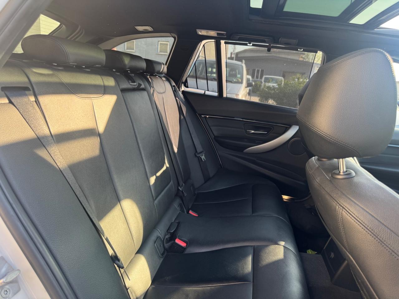 Bmw 318 318d Touring Msport Full Optional