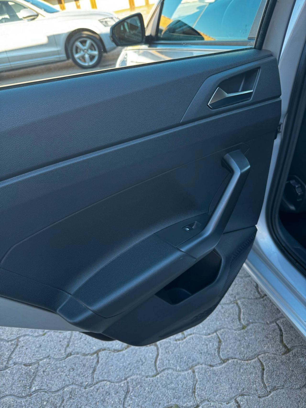 Volkswagen Polo Business 1.0 MPI 5p. Comfortline BlueMotion Technology