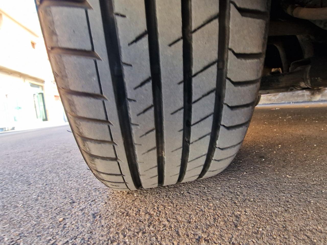 Ford Fiesta 1.4 GASOLIO (GANCIO TRAINO)