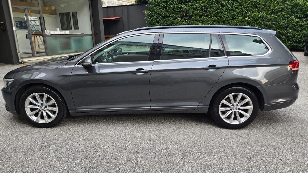 Volkswagen Passat Variant 1.6 TDI SCR DSG Business
