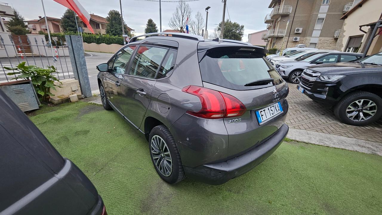 Peugeot 2008 PureTech 82 Active