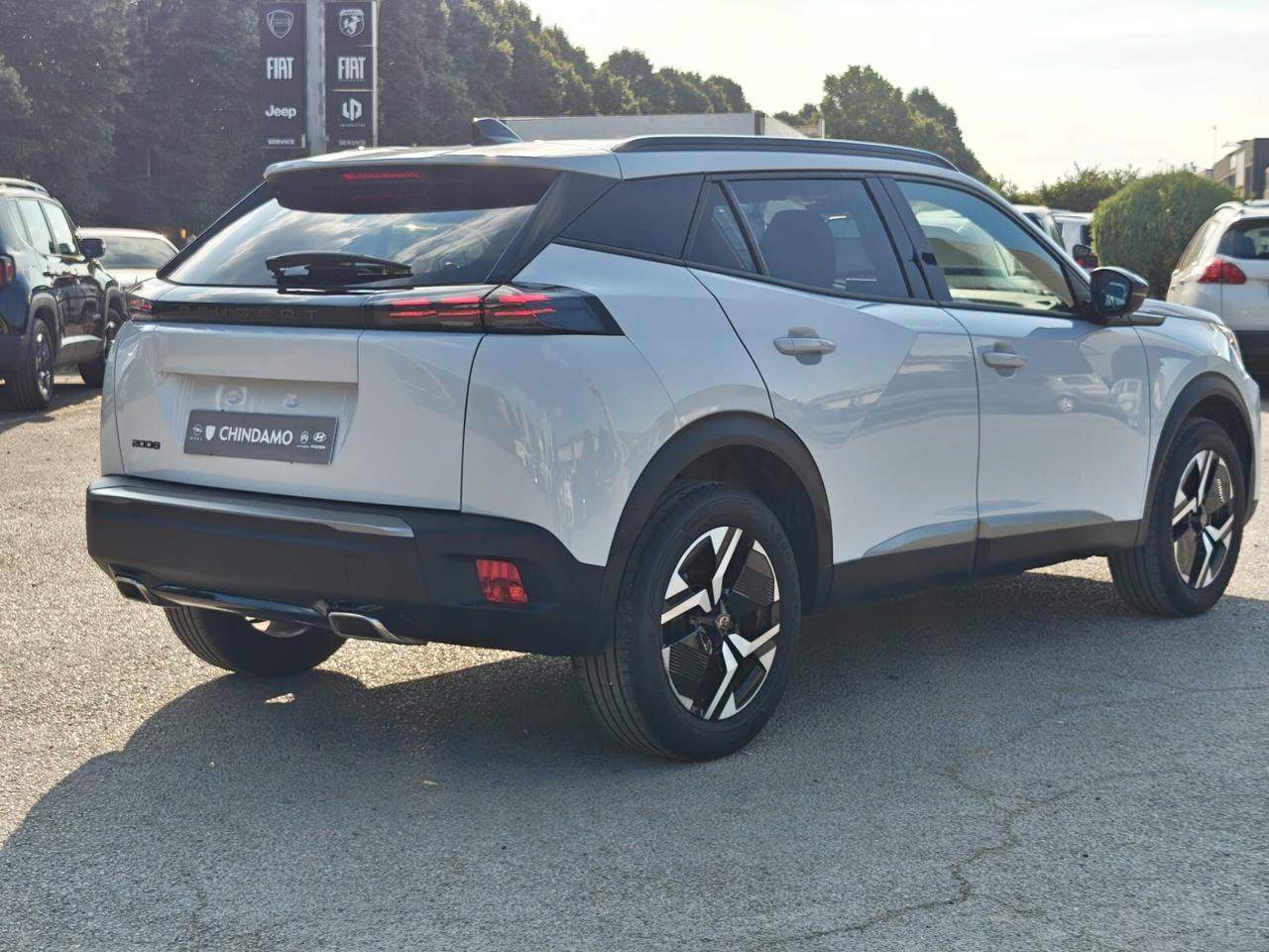 Peugeot 2008 PureTech 130 S&S EAT8 Allure