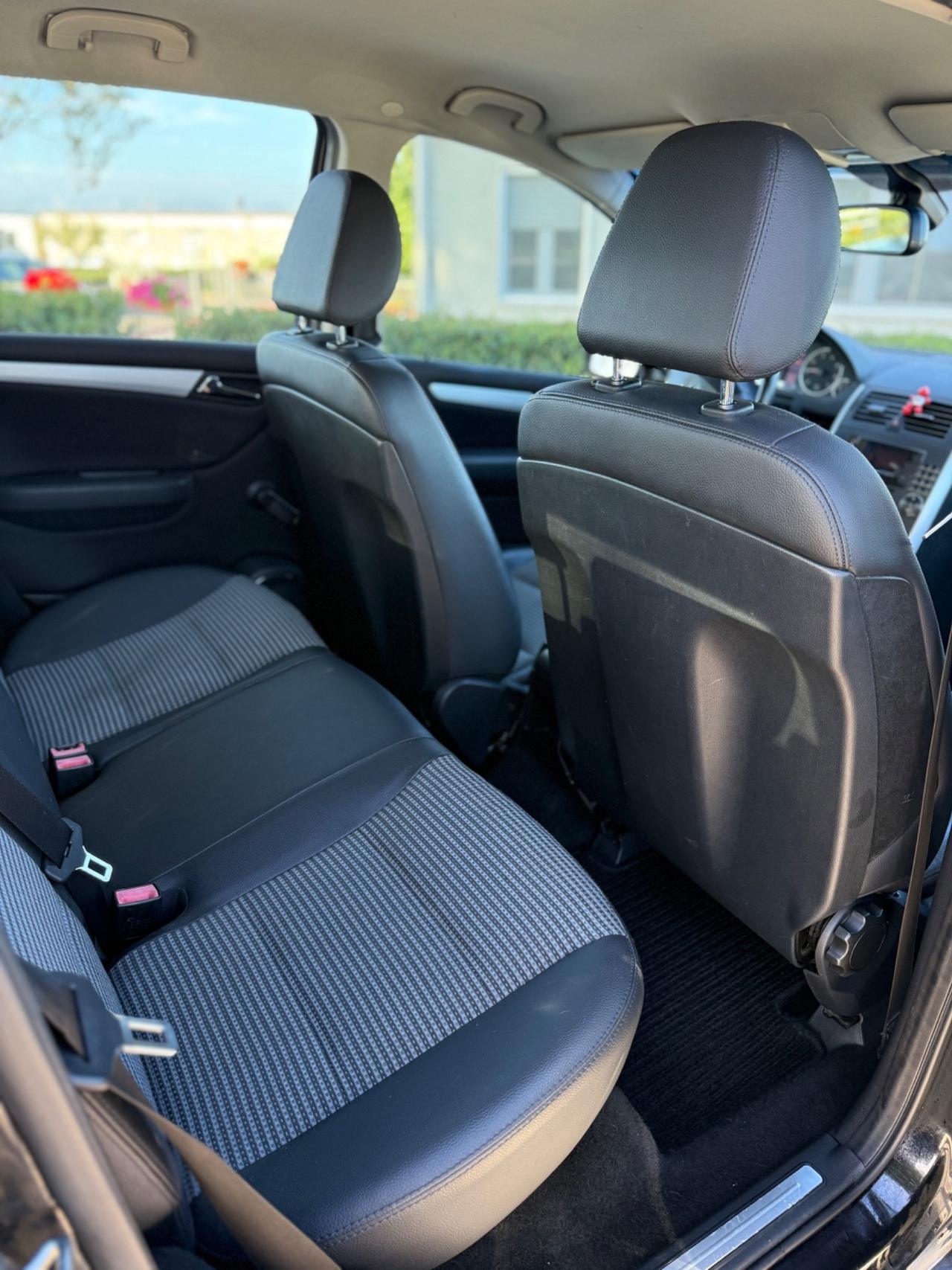 Mercedes-benz A 160 CDI Avantgarde