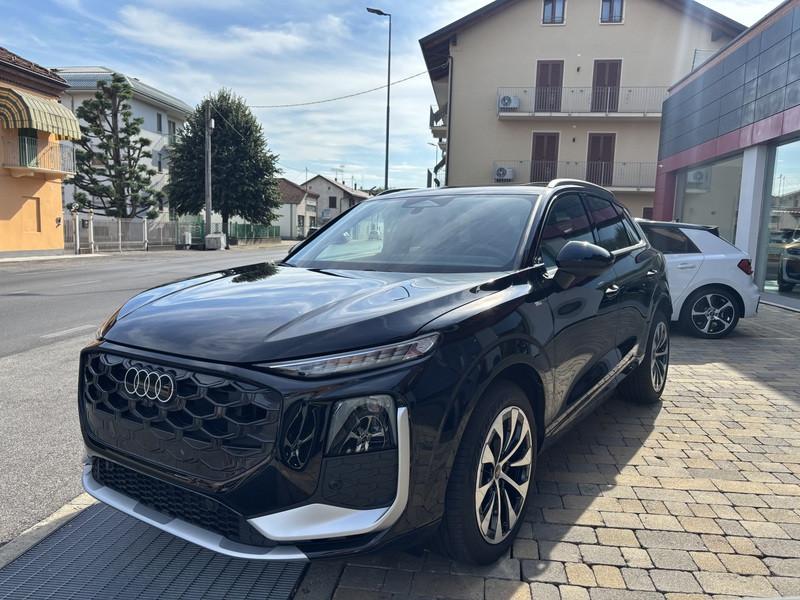 Audi Q3 1.5 tfsi mhev S line edition 150cv s-tronic FULL LED-TETTO-19"