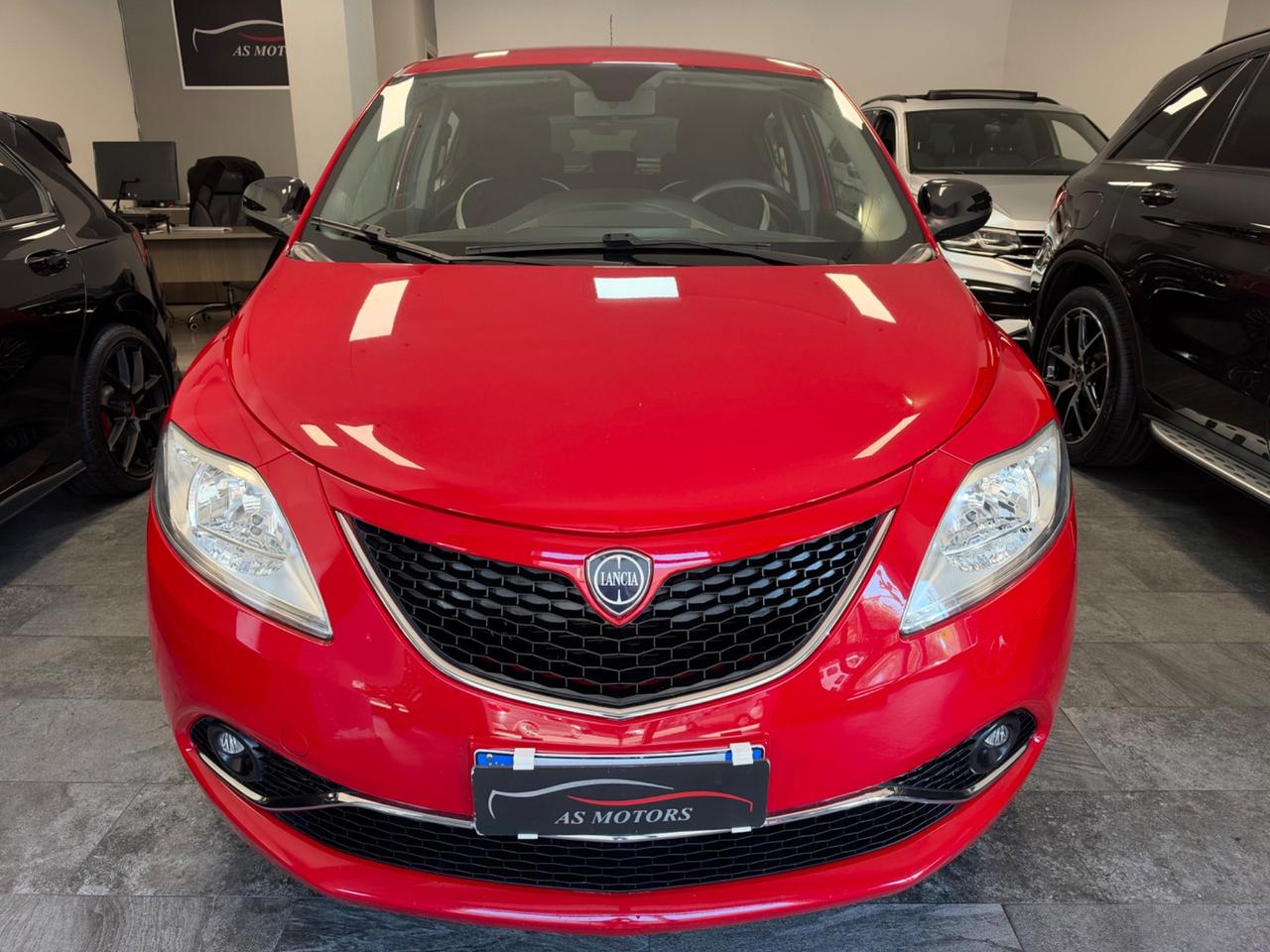 Lancia Ypsilon 1.3 MJT 95 CV Lounge