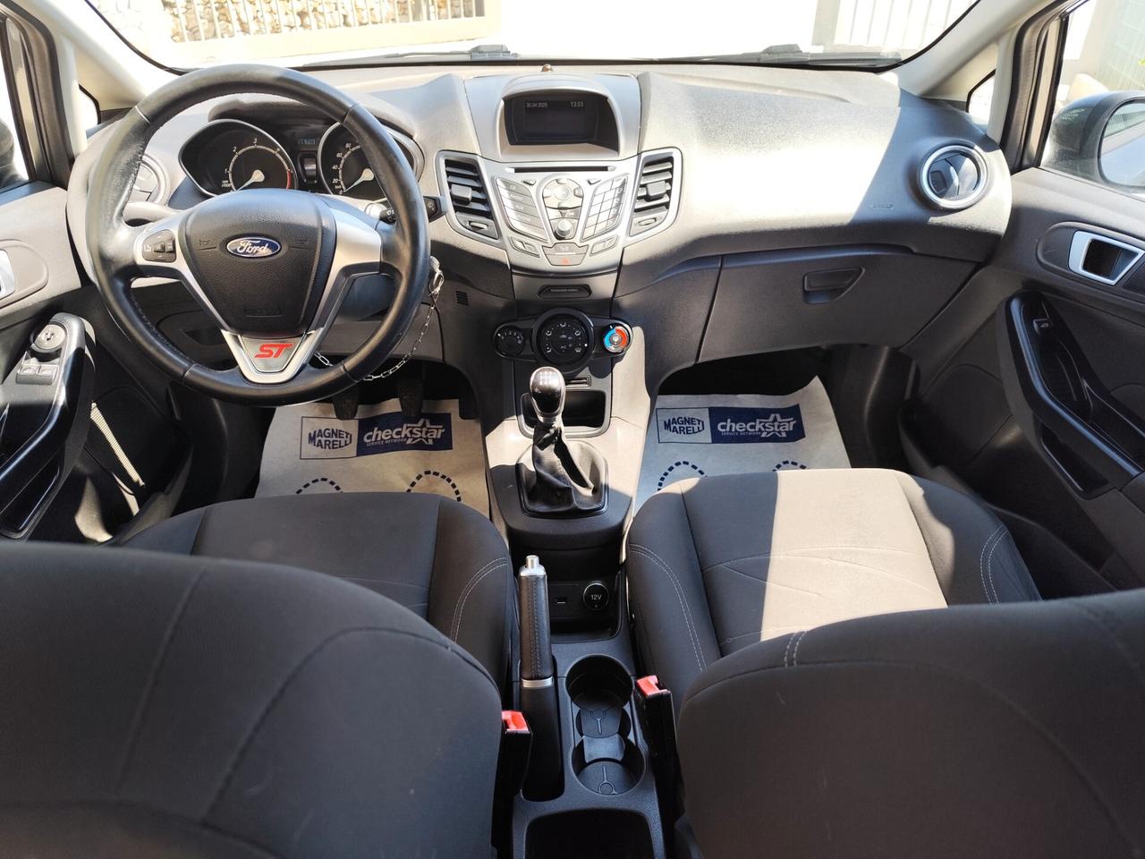 Ford Fiesta 1.5 TDCi 95CV 5 porte Titanium