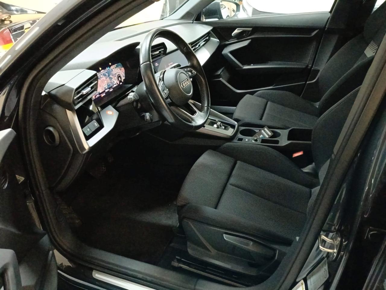 Audi A3 SPB 30 TFSI S tronic line edition