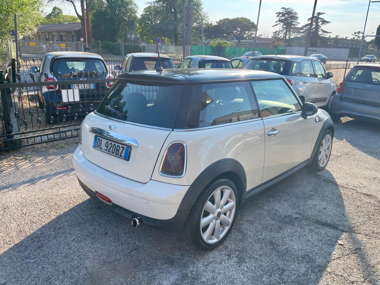 Mini 1.6 16V Cooper D